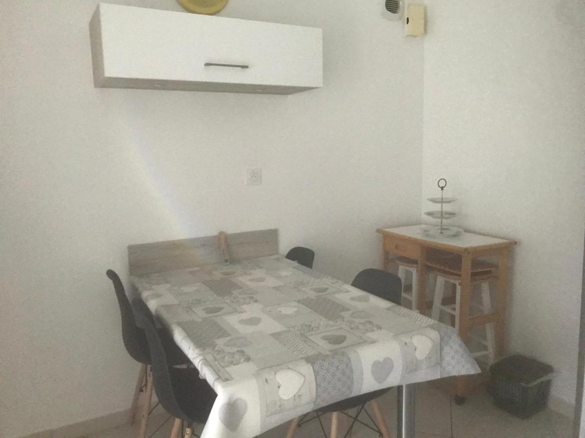 Les Tremieres Villa Le Thou Dış mekan fotoğraf