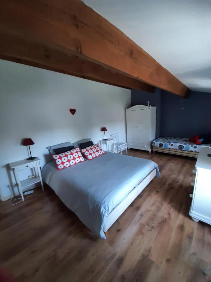 Les Tremieres Villa Le Thou Dış mekan fotoğraf